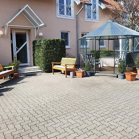 Hotel Fasanengarten Sarstedt Exterior photo